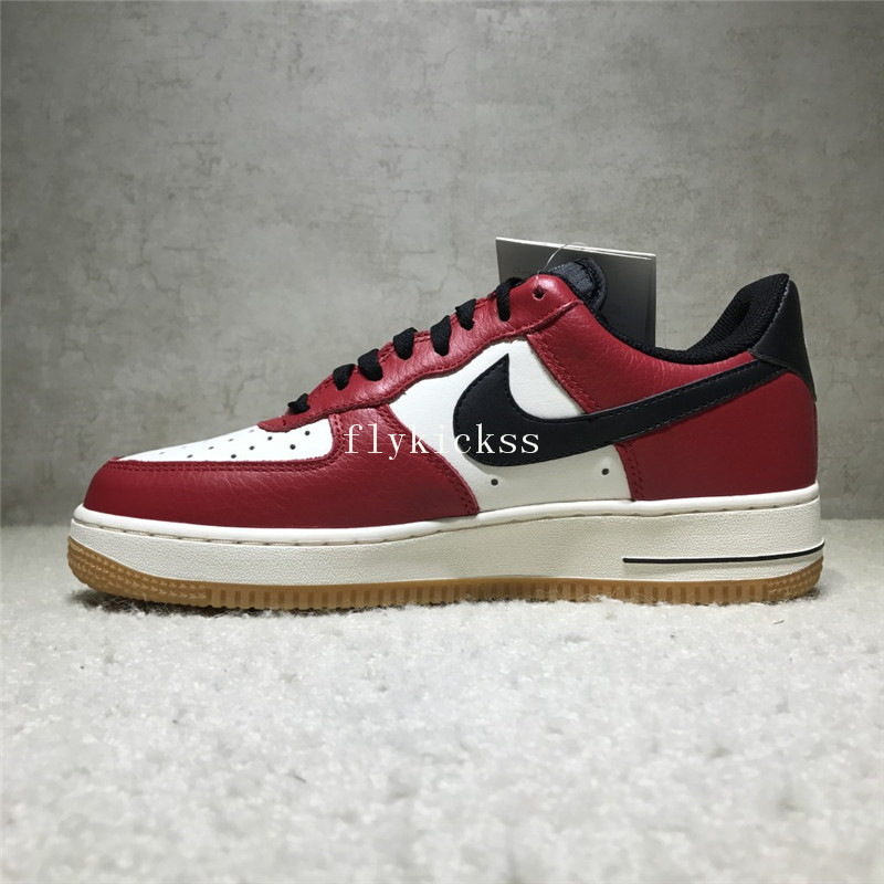 Nike Air Force 1 Low Top Chicago